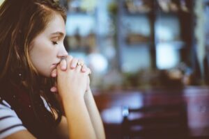 恋愛において期待しない方法とは何ですか？